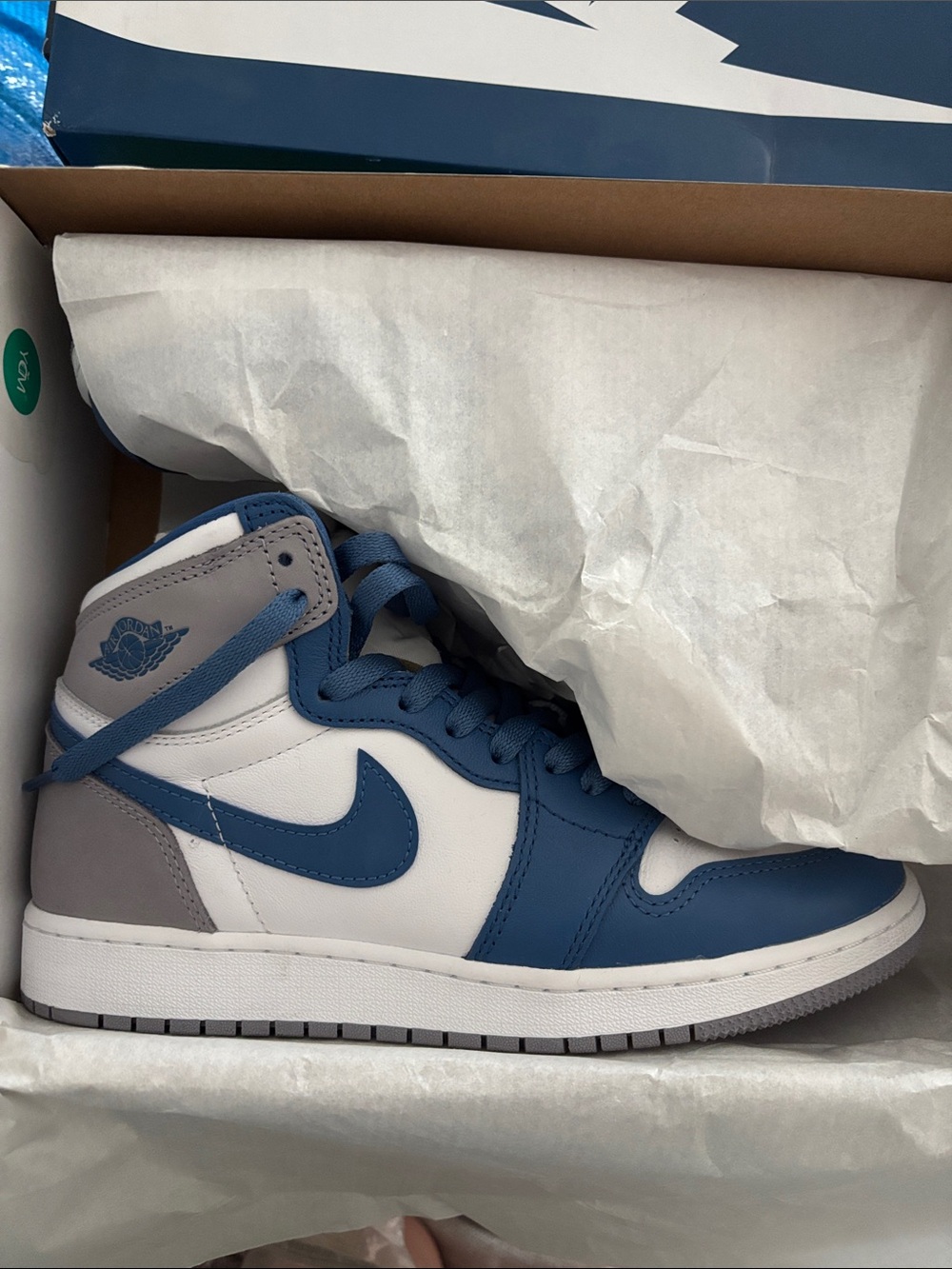 Nike Jordan 1 Retro High (GS 6.5Y)